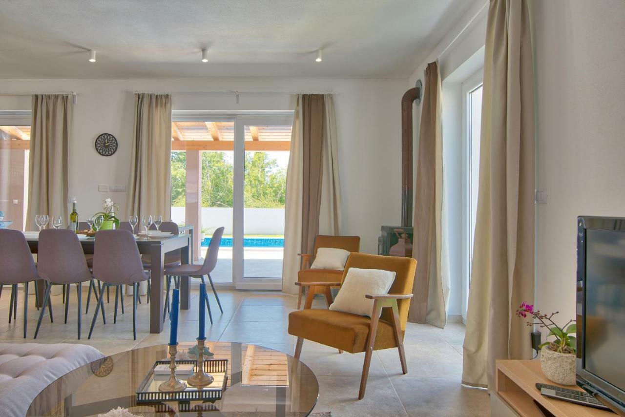 Blaise Villa